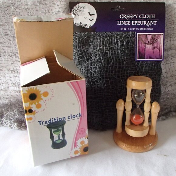 🎉 HOST PICK 🎉 M.A. Witch & Dorothy Dolls, Traditional Glass Sand Timer, Cloth - Picture 9 of 15